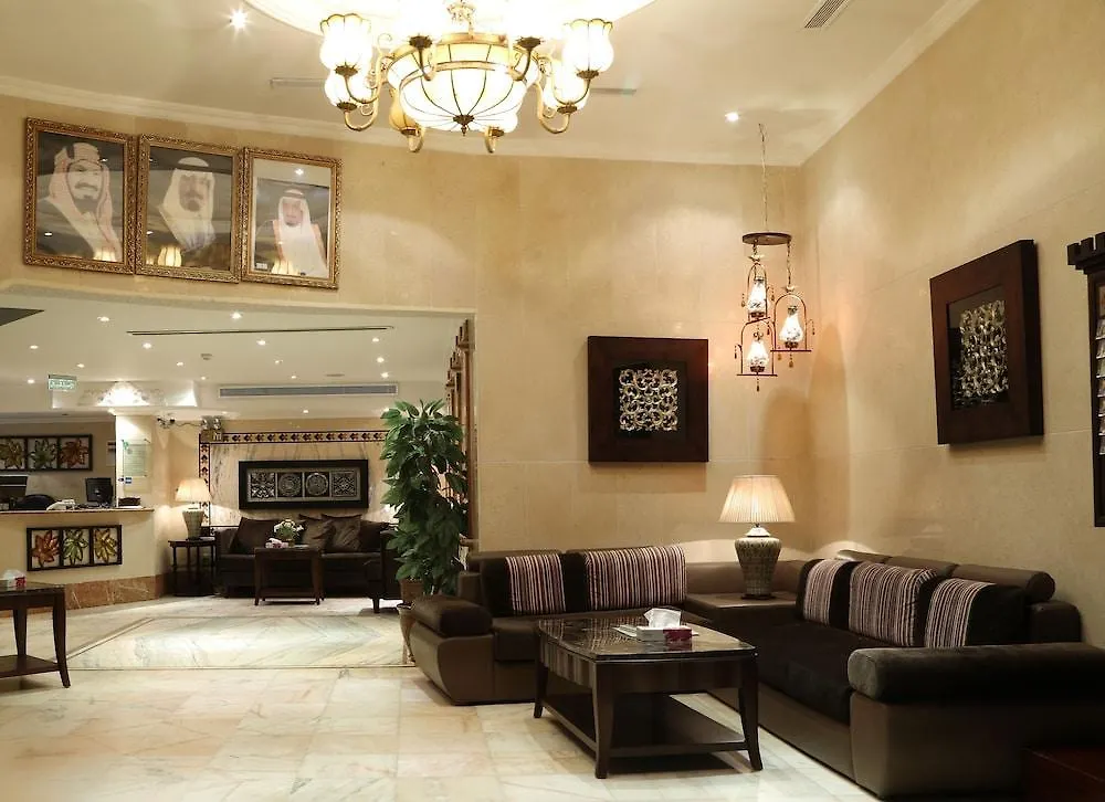 Landmark Suites Jeddah 4*,