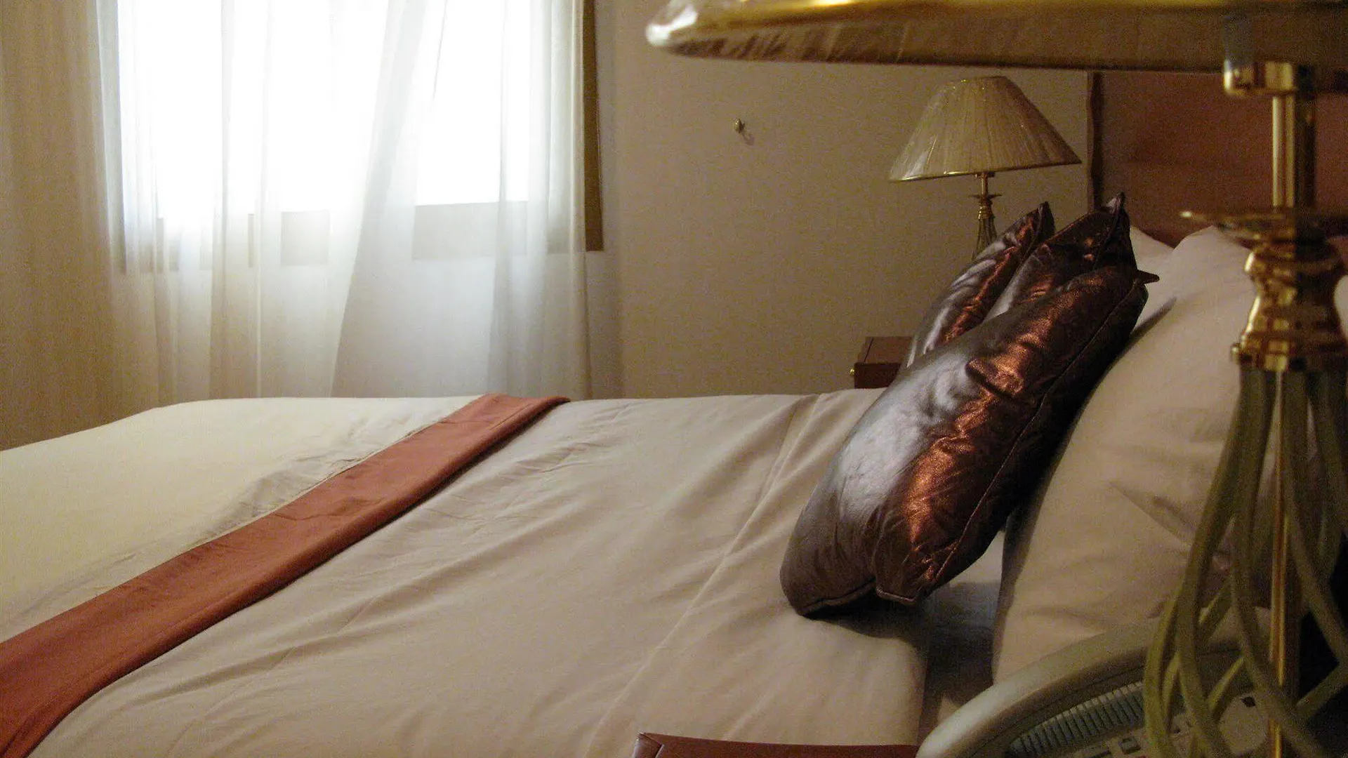 Landmark Suites Jeddah 4*,